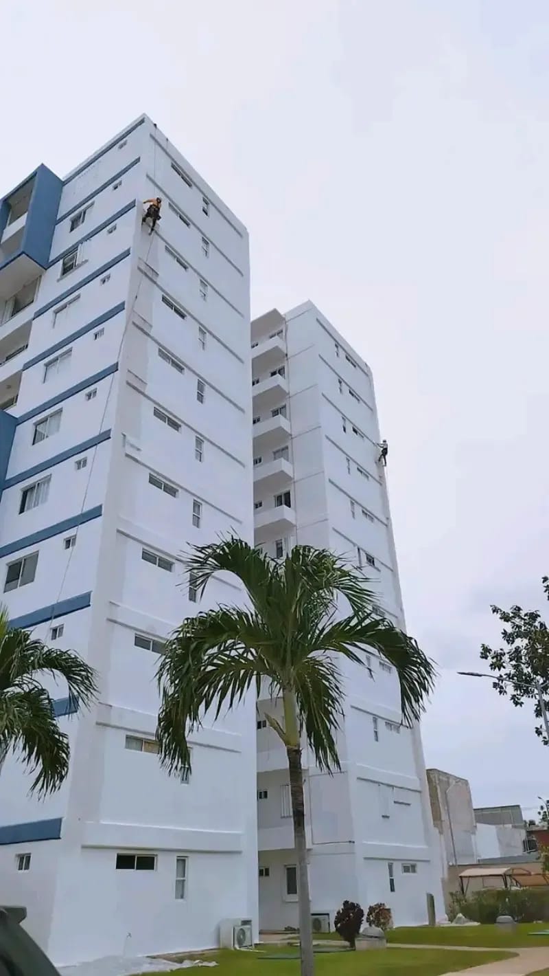 Letreros e iluminación